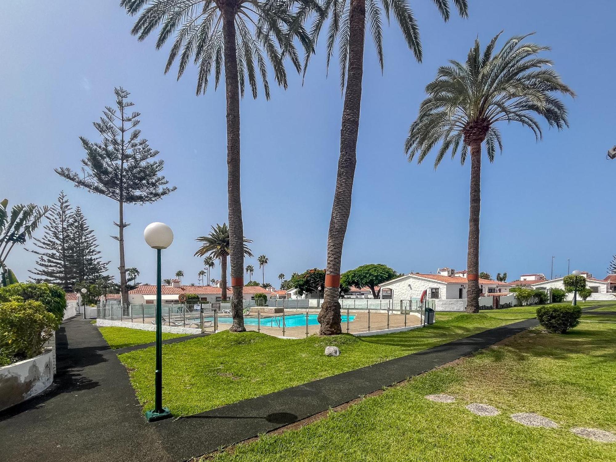 Lightbooking Santa Barbara Playa Del Ingles มาสปาโลมาส ภายนอก รูปภาพ